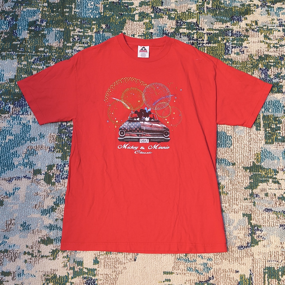 Vintage Disney Mickey & Minnie Graphic Shirt